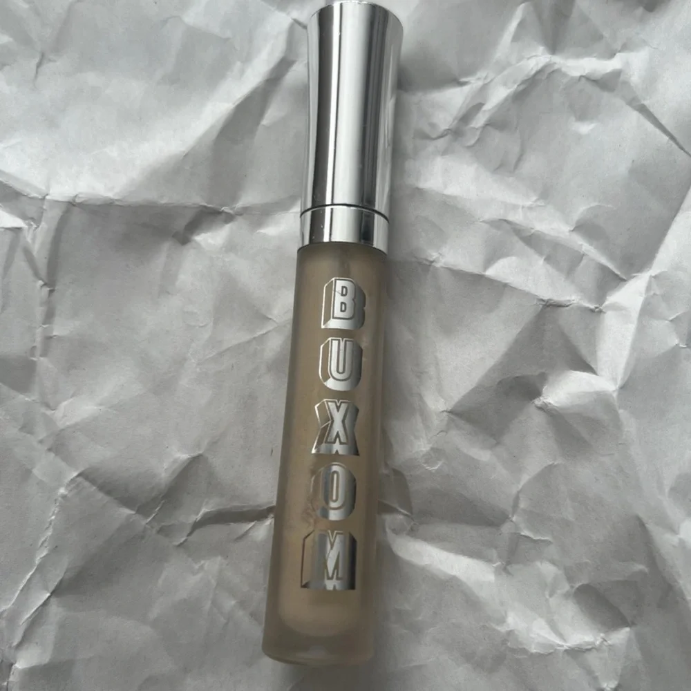 Buxom Full-On Plumping Lip Cream “Gin Fizz” - Picture 1 of 6